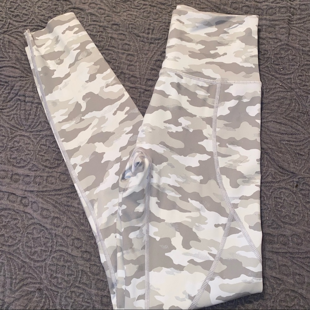 Aerie Camo Leggings